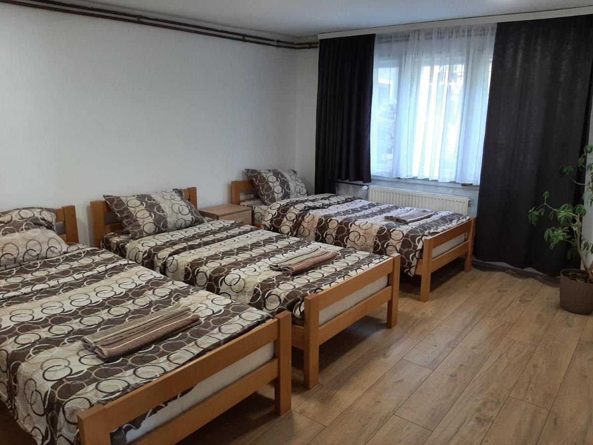 Apartman Zivkovic เลสโควัซ ภายนอก รูปภาพ