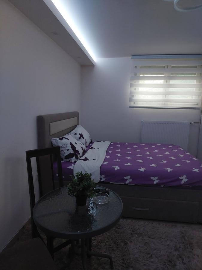 Apartman Zivkovic เลสโควัซ ภายนอก รูปภาพ
