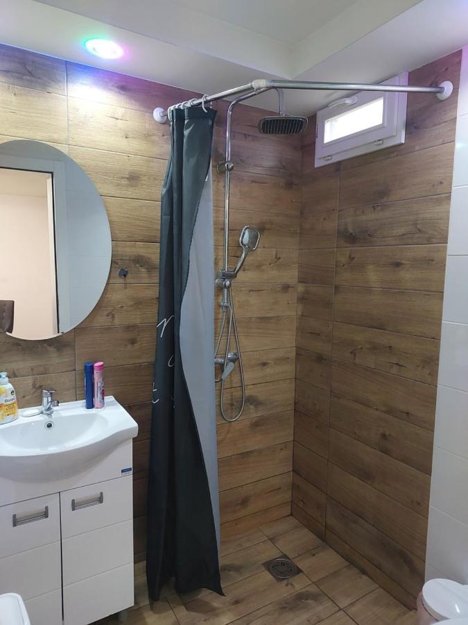 Apartman Zivkovic เลสโควัซ ภายนอก รูปภาพ