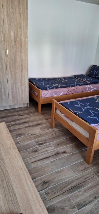 Apartman Zivkovic เลสโควัซ ภายนอก รูปภาพ